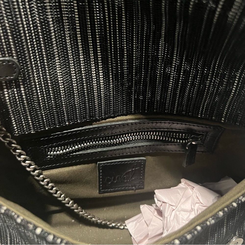Black leather greyish white mesh crossbody // clutch bag - Picture 7 of 7